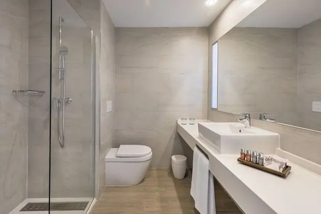 Family Oda (2x2 Interconecting Room)