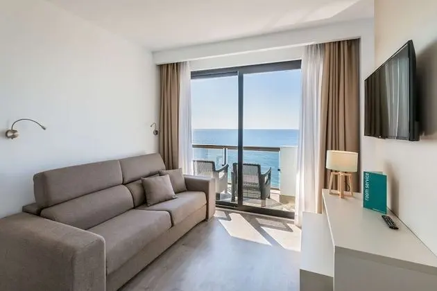 Junior Süit, Manzaralı (Sea Front)