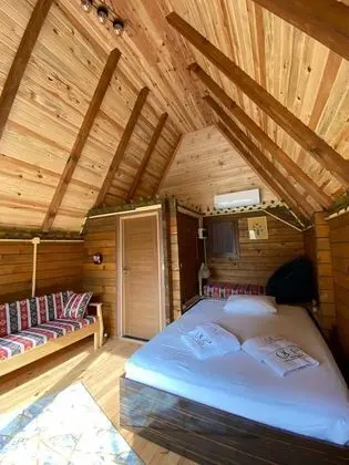 Tek Katlı Çift Kişilik Bungalov