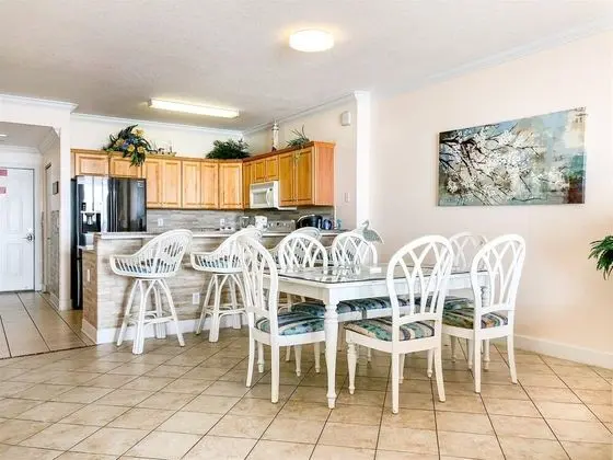 Daire (Ocean Villa 1302)