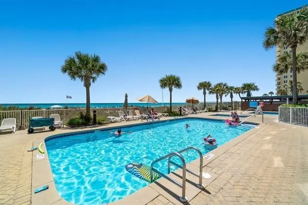 Daire (Ocean Villa 1302)