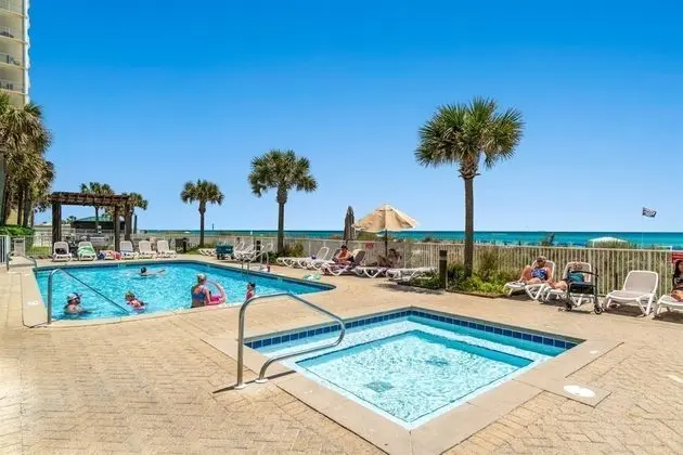 Daire (Ocean Villa 1302)