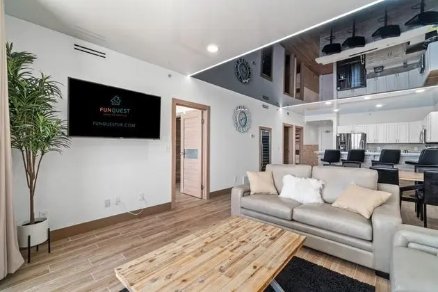 Daire (Ocean Villa 1302)