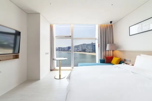 Süit, 1 Çift Kişilik Yatak, Okyanus Manzaralı (Ocean)