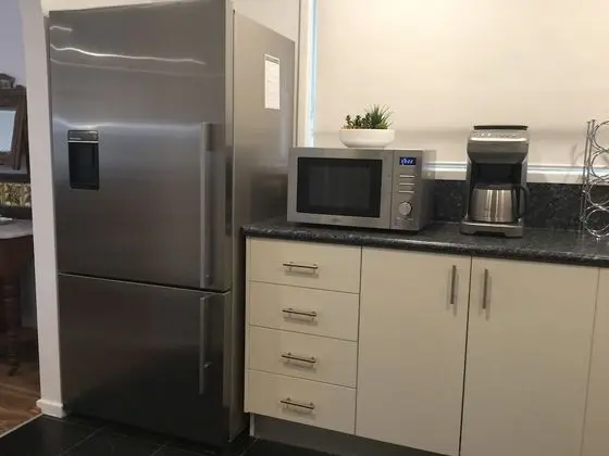 Luxury Tek Büyük Yataklı Oda, 1 Yatak Odası, Engellilere Uygun, Bahçe Manzaralı