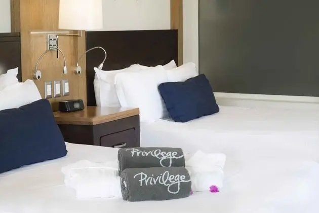 Privilege Junior Suite Vista a la Piscina