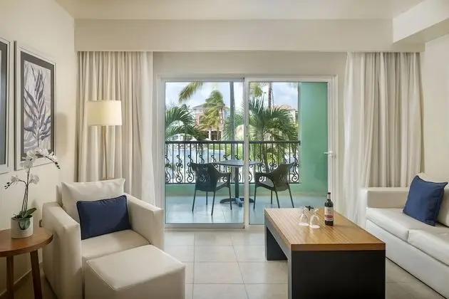 Privilege Junior Suite Vista a la Piscina