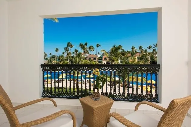 Privilege Junior Suite Vista a la Piscina