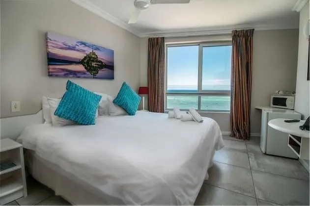 One Bedroom Suite Sea Facing
