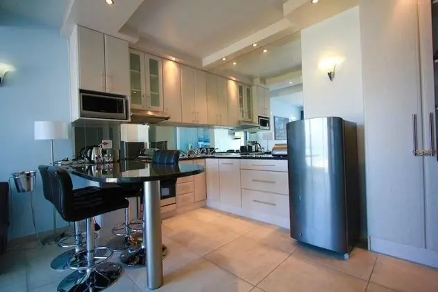 One Bedroom Suite Sea Facing