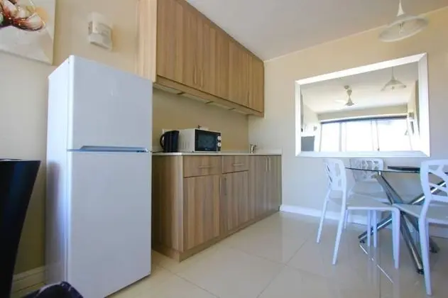 One Bedroom Suite Sea Facing