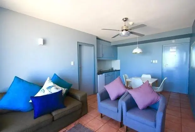 One Bedroom Suite Sea Facing