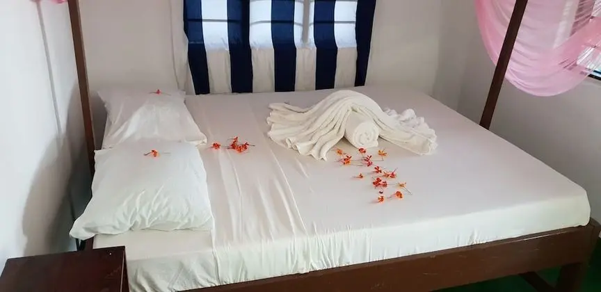 Deluxe Tek Büyük Yataklı Oda, 1 En Büyük (King) Boy Yatak, Okyanus Manzaralı, Denize Sıfır