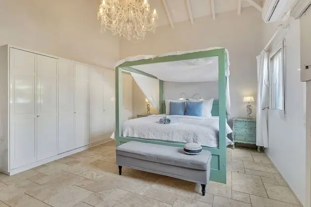 Exclusive Villa