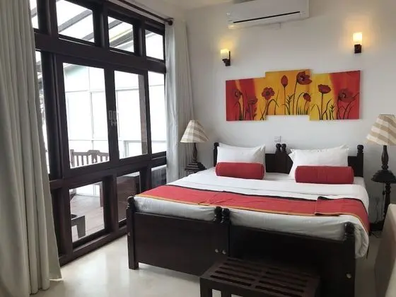 Deluxe Room with Sea View