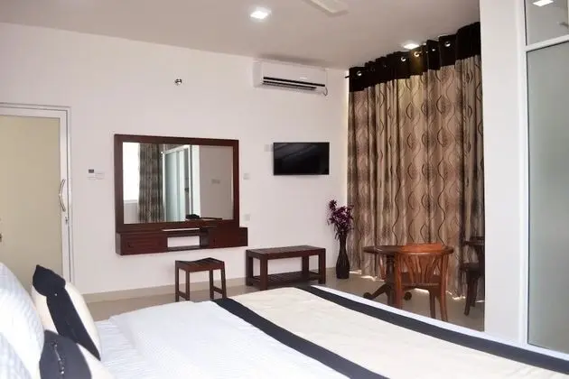 Luxury Tek Büyük Yataklı Oda