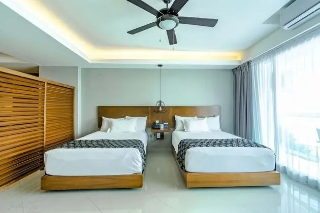 Junior Süit, Balkon, Okyanus Manzaralı