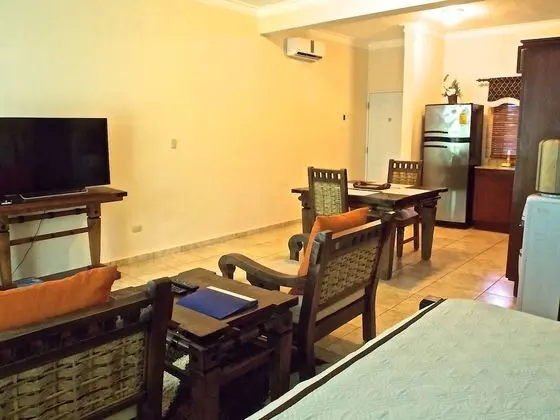 Comfort Stüdyo, 1 En Büyük (King) Boy Yatak, Havuz Manzaralı, Denize Sıfır
