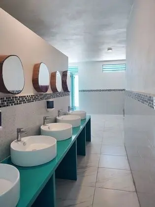Economy Tek Büyük Yataklı Oda, Ortak Banyo