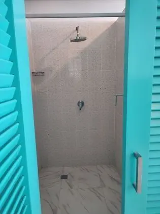 Economy Tek Büyük Yataklı Oda, Ortak Banyo