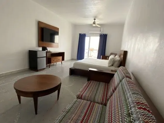Suite Partial Ocean View King