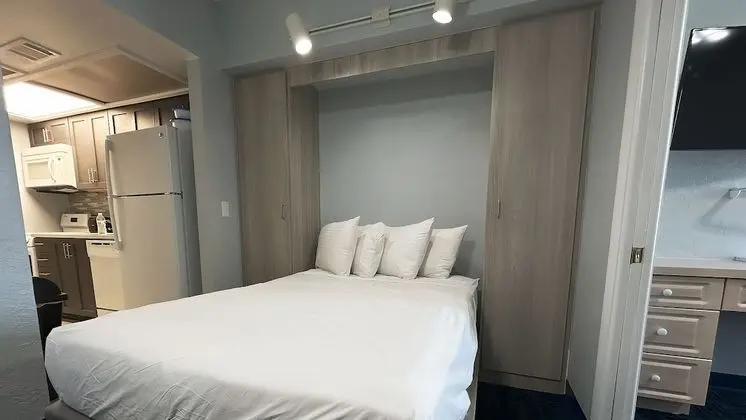 Stüdyo, Şehir Manzaralı