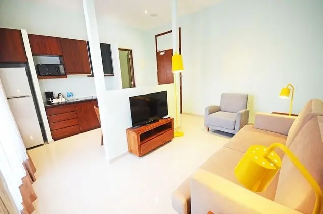 Deluxe Süit, 1 En Büyük (King) Boy Yatak, Balkon, Şehir Manzaralı