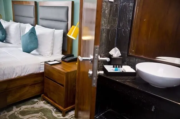 Deluxe Süit, 1 En Büyük (King) Boy Yatak, Balkon, Şehir Manzaralı