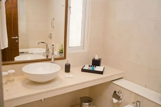 Exclusive Süit, 1 En Büyük (King) Boy Yatak, Balkon, Okyanusa Sıfır