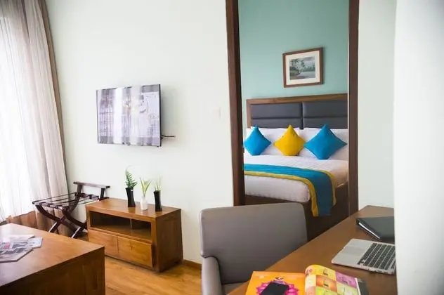 Superior Süit, 1 En Büyük (King) Boy Yatak, Balkon, Kısmi Deniz Manzarası