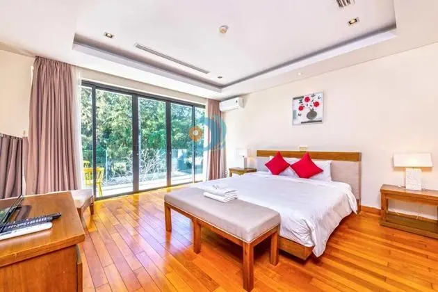 2BR Ocean Villa Private Pool