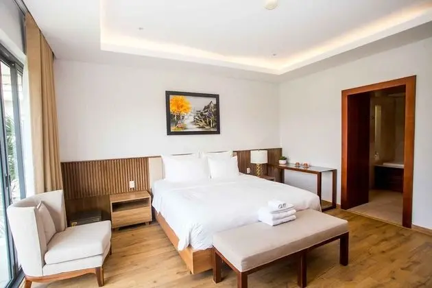 3BR Ocean Villa Close to the beach