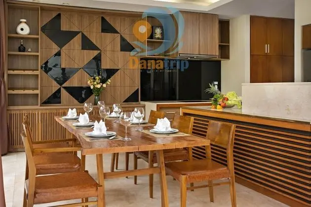 3BR Ocean Villa Close to the beach