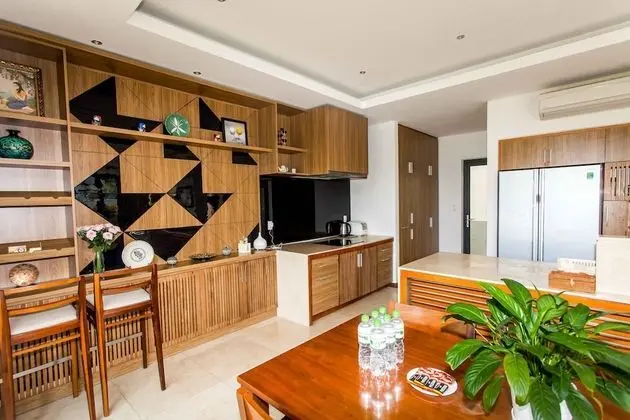 3BR Ocean Villa Close to the beach