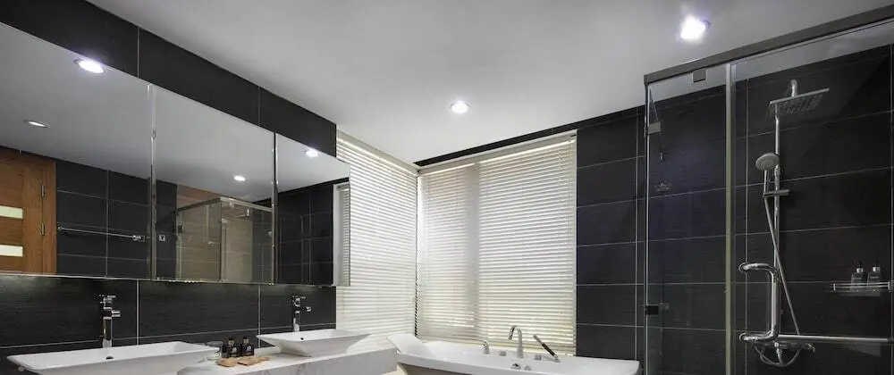 Deluxe 4BR L-shape pool villa