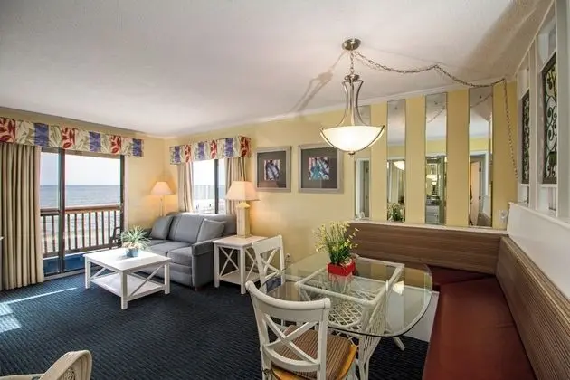 2 Bedroom, 2 Bathroom Condo
