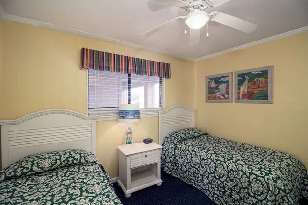 2 Bedroom, 2 Bathroom Condo