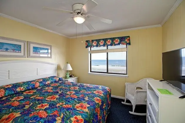 2 Bedroom, 2 Bathroom Condo