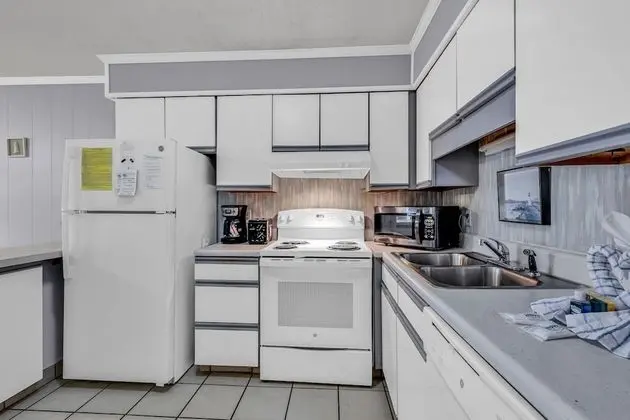 Comfort Daire, 2 Yatak Odası, Havuz Kullanımı, Okyanusa Sıfır