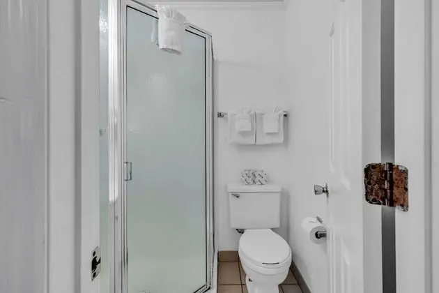 Comfort Daire, 2 Yatak Odası, Havuz Kullanımı, Okyanusa Sıfır