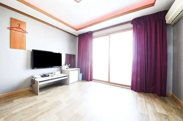 Oda (Korean style_Ondol)