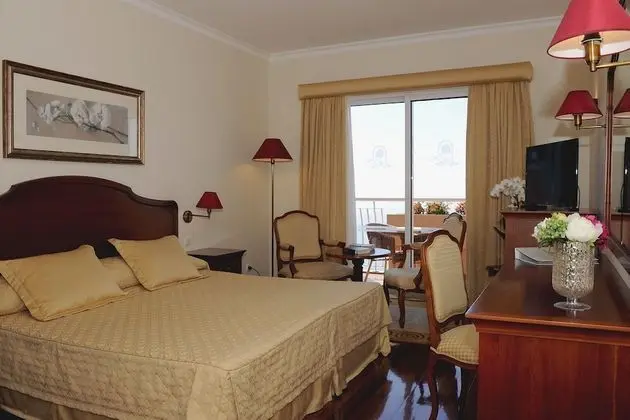 Tek Büyük Yataklı Oda, Balkon, Deniz Manzaralı