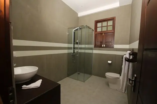 Tek Büyük Yataklı Oda, Göl Manzaralı