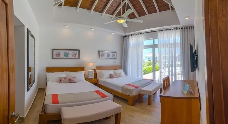 Deluxe Villa, 3 Yatak Odası, Kısmi Deniz Manzarası