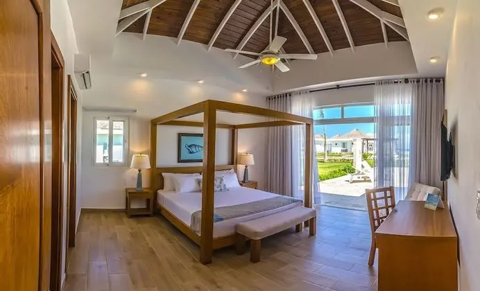 Deluxe Villa, 3 Yatak Odası, Kısmi Deniz Manzarası