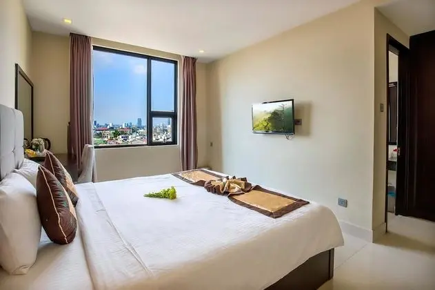 Standard Tek Büyük veya İki Ayrı Yataklı Oda, Şehir Manzaralı