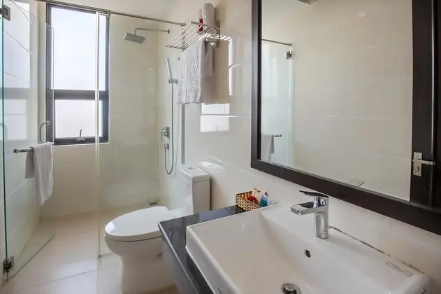 Standard Tek Büyük veya İki Ayrı Yataklı Oda, Şehir Manzaralı