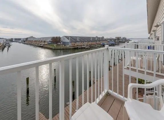 2 bedroom 2 bath townhouse