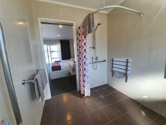 Stüdyo (Triple)