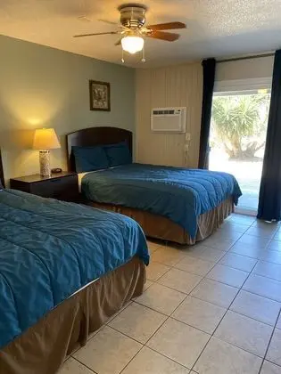 Park Side 2 Queens - Pet Friendly